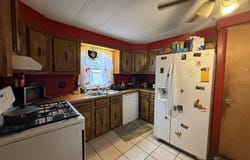 227 Blackthorn Road, Matteson, IL 60443