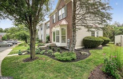 2000 SUMNER DRIVE, FREDERICK, MD 21702