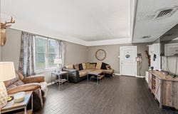 717 Cedar Ave, Rockdale, TX 76567