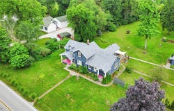 26690 Cook Road, Olmsted Twp, OH 44138