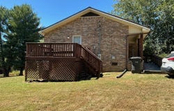 125 Cherokee Drive, Morgantown, KY 42261