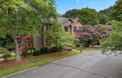 113 Briar Ridge Circle, Winston-Salem, NC 27104