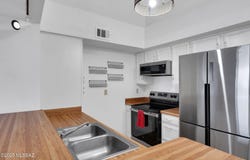 2172 N Pantano Road, Tucson, AZ 85715