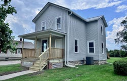 1120 Carbon Street, Fremont, OH 43420-1726
