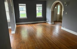 1822 Vassar Ave, South Bend, IN 46628