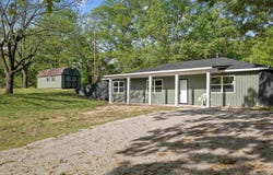 673 Cemetery Road, Black Rock, AR 72415