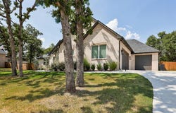 8100 Red Feather, Arcadia, OK 73007