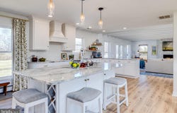 901 RIVERSIDE AVENUE, GROTTOES, VA 24441