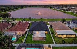 319 19TH Street NW, RUSKIN, FL 33570