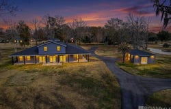 7167 Donaldson Dr, Gonzales, LA 70737
