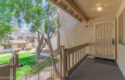 520 N STAPLEY Drive, Mesa, AZ 85203
