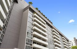470 3RD STREET S, ST PETERSBURG, FL 33701