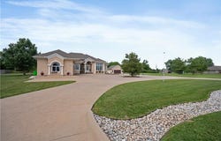 1702 Cedar Ridge Road, Parsons, KS 67357