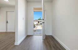 2117 Beechwood Court, Hanford, CA 93230