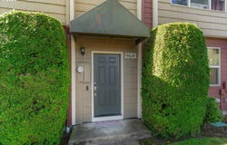 15647 NE BEECH ST, Portland, OR 97230