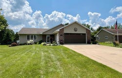 103 4th Place SW, Geneva, MN 56035
