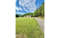 2742 State Route 7, South Shore, KY 41175