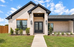 1125 Dillinger Road, Hewitt, TX 76643