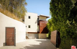 1700 Queens Ct, Los Angeles, CA 90069