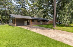 1305 Robinwood Drive, Lufkin, TX 75904