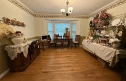 1443 E Powell Street, Springfield, MO 65804