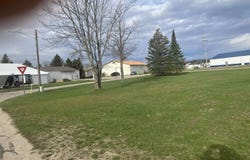 213 HYDE STREET, KALKASKA, MI 49646