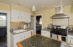 84 George Street, Westfield, MA 01085