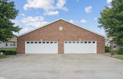 620 Layne Dr Unit 2, West Burlington, IA 52655