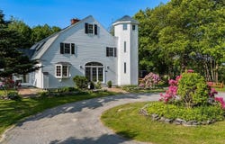 157 Seamans Road, New London, NH 03257
