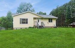 21090 Sycamore Street NW, Oak Grove, MN 55011