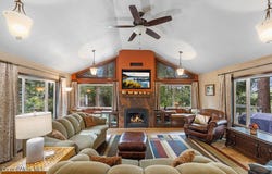 8827 W Heavenly View Ln, Coeur d'Alene, ID 83814