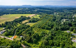 816 Thorn Grove Pike Pike, Strawberry Plains, TN 37871