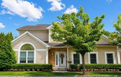 55 Topside Lane, Staten Island, NY 10309