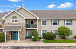 203 Kearney Way, Waunakee, WI 53597