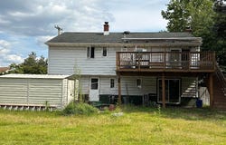 330 CROCE AVENUE, GIBBSTOWN, NJ 08027
