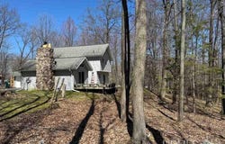 1100 Michigan, Kingsford, MI 49802