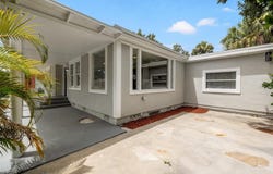 2835 VALENCIA WAY S, ST PETERSBURG, FL 33705