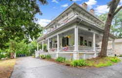 2200 W Memorial Drive, Janesville, WI 53548