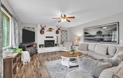 21371 Howell Road, Mountain View, MO 65548