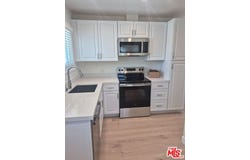 3679 3rd Ave, Los Angeles, CA 90018