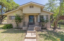 324 Craddock Avenue, San Marcos, TX 78666