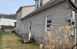 209 2nd Street, Paintsville, KY 41240