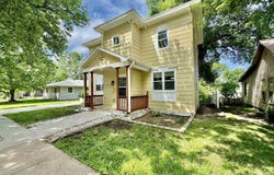 309 N East Avenue, York, NE 68467