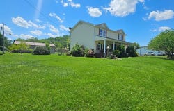 96 Tomahawk Drive, Louisa, KY 41230