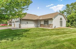 207 Appaloosa Court, Braham, MN 55006