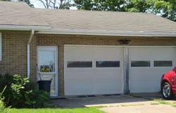 2130 S Bolton, FREEPORT, IL 61032