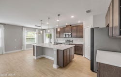 2211 Elegant Manor Circle, Edgewater, FL 32141