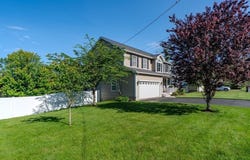 165 Braeburn Road, East Longmeadow, MA 01028