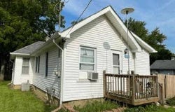 2210 S Term St, Burton, MI 48519