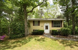 96 Esta Rd, Plymouth, MA 02360